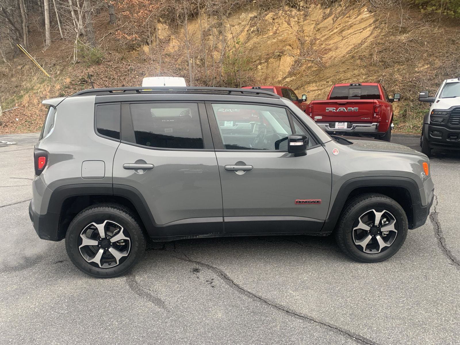 Used 2022 Jeep Renegade Trailhawk w/ Sun/Sound Group image 2