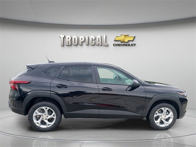 New 2026 Chevrolet Trax LS w/ LS Convenience Package image 6