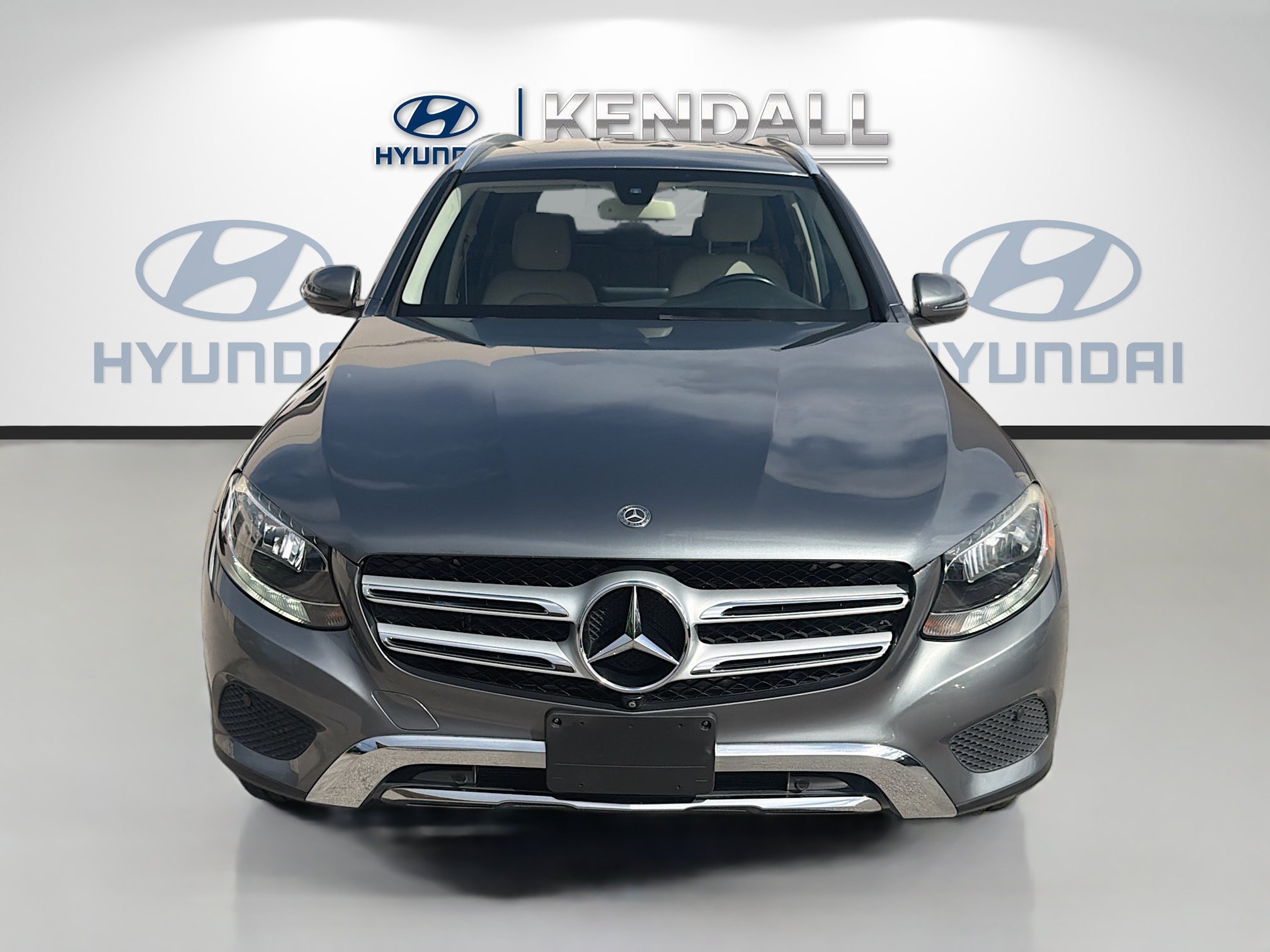 Used 2019 Mercedes-Benz GLC 300 image 2