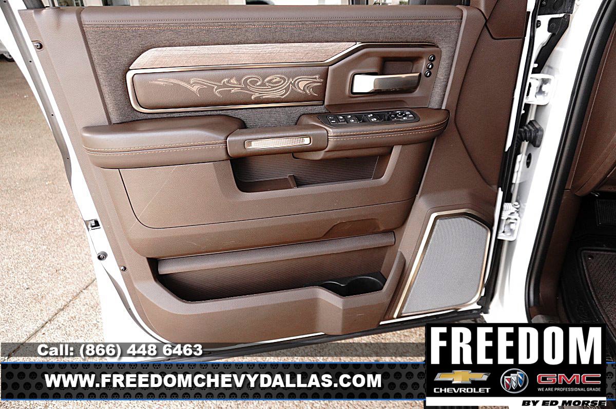 Used 2025 RAM 2500 Limited AWD/4WD image 32