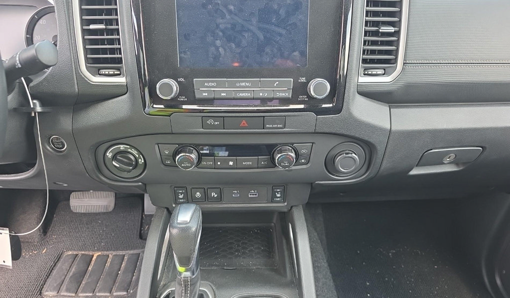 Used 2023 Nissan Frontier SV w/ SV Convenience Package AWD/4WD image 10