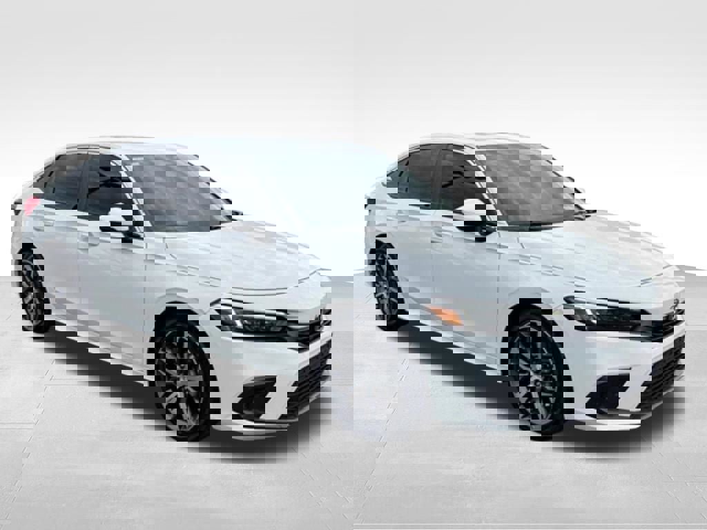 Used 2022 Honda Civic Touring image 7