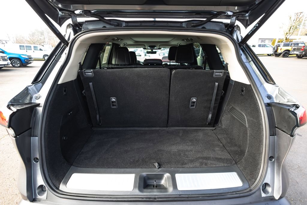 Used 2023 INFINITI QX60 Sensory image 36