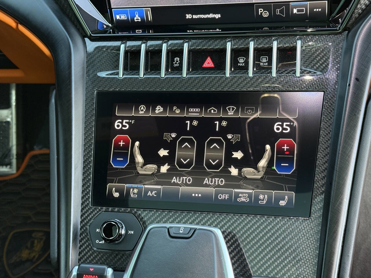 Used 2022 Lamborghini Urus image 32