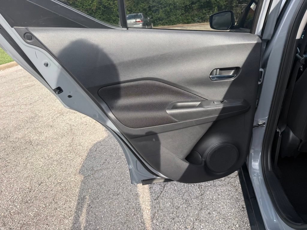 Used 2021 Nissan Kicks SV FWD image 29