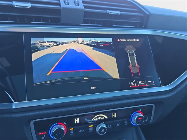 Used 2023 Audi Q3 2.0T Premium image 26