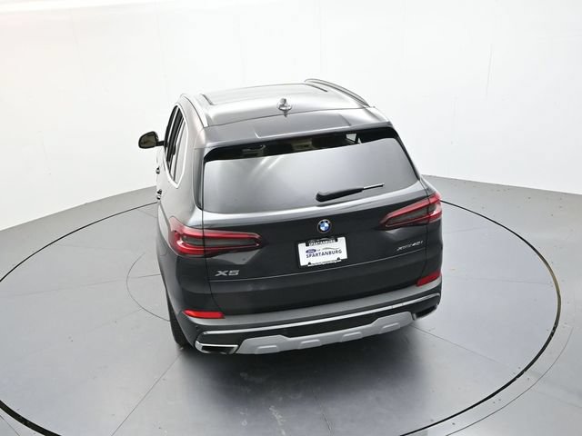 Used 2022 BMW X5 xDrive40i w/ Executive Package AWD/4WD image 46