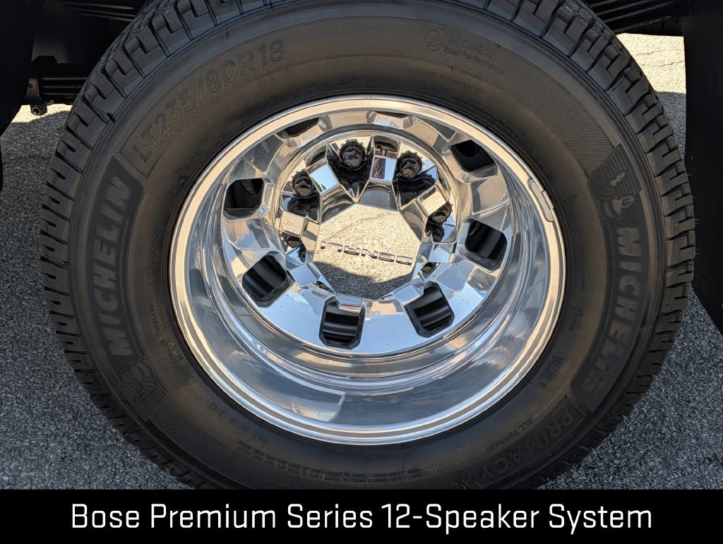 New 2026 GMC Sierra 3500 Denali Ultimate w/ LPO, Black Badging Package AWD/4WD image 10