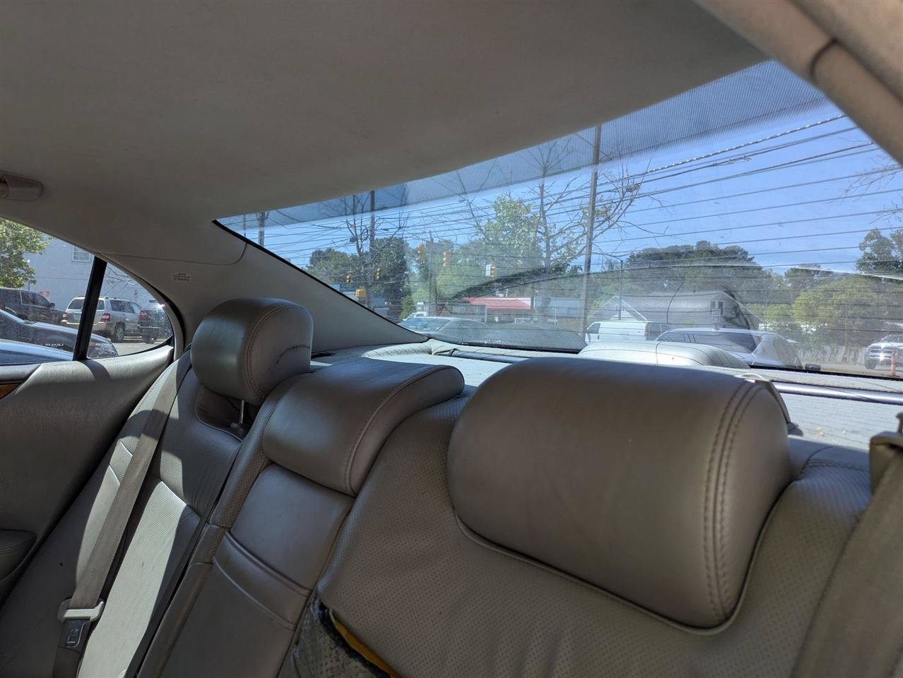 Used 2005 Lexus ES 330 FWD image 25