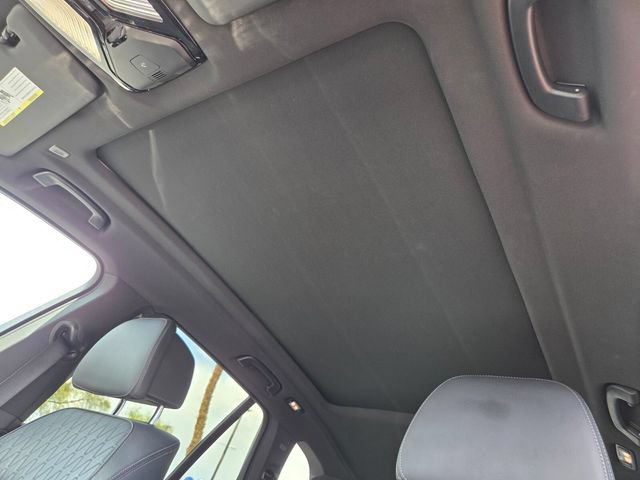 Used 2025 BMW X5 xDrive50e AWD/4WD image 11