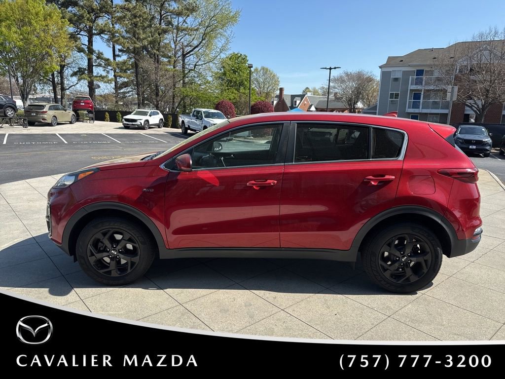 Used 2021 Kia Sportage LX image 3