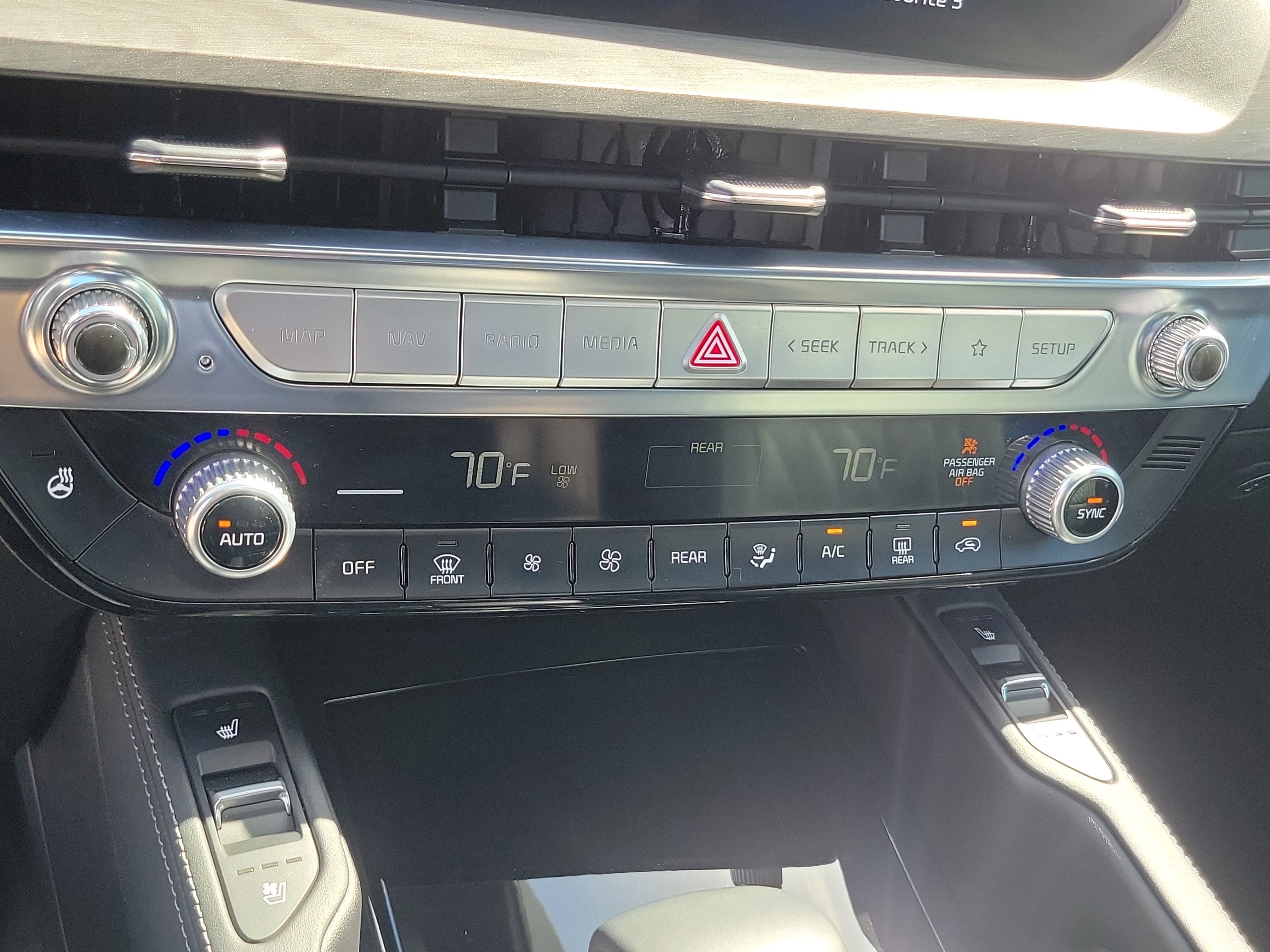 Used 2025 Kia Telluride SX Prestige X-Line AWD/4WD image 29