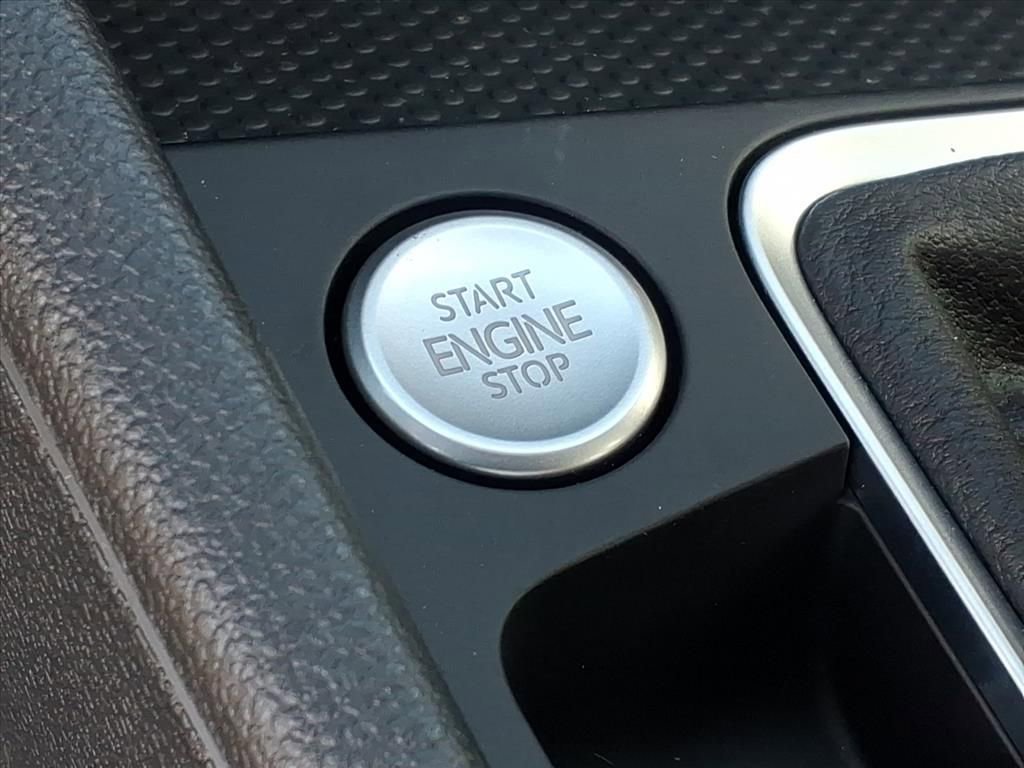 New 2026 Volkswagen Jetta SE FWD image 11