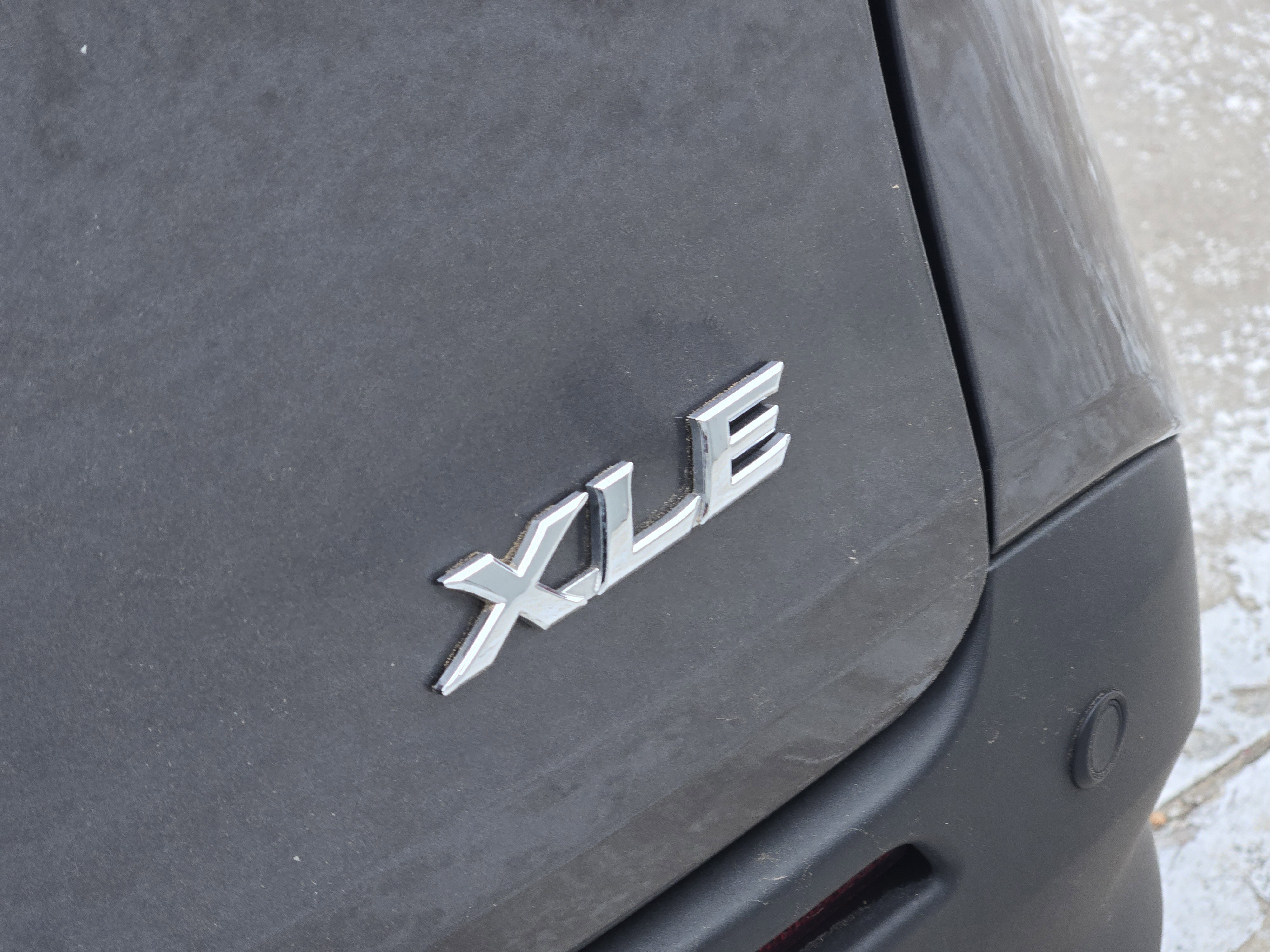 Used 2025 Toyota Sienna XLE image 13