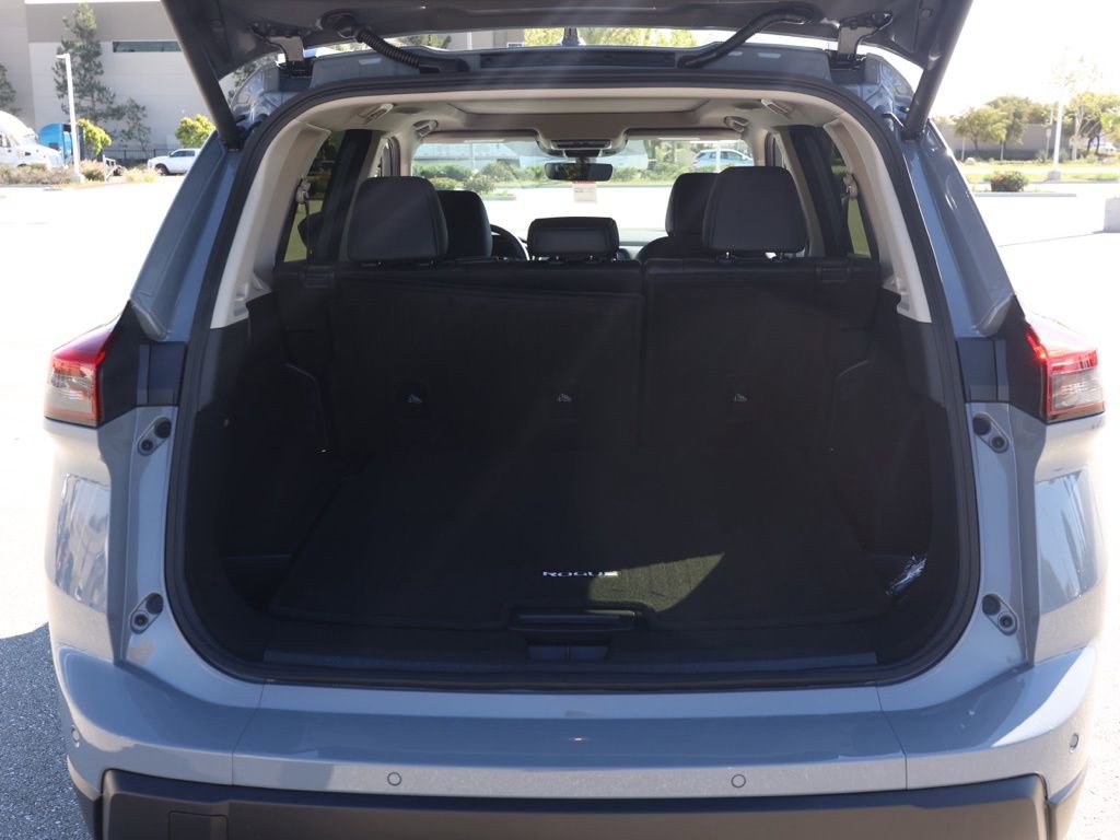 New 2026 Nissan Rogue Dark Armor image 16