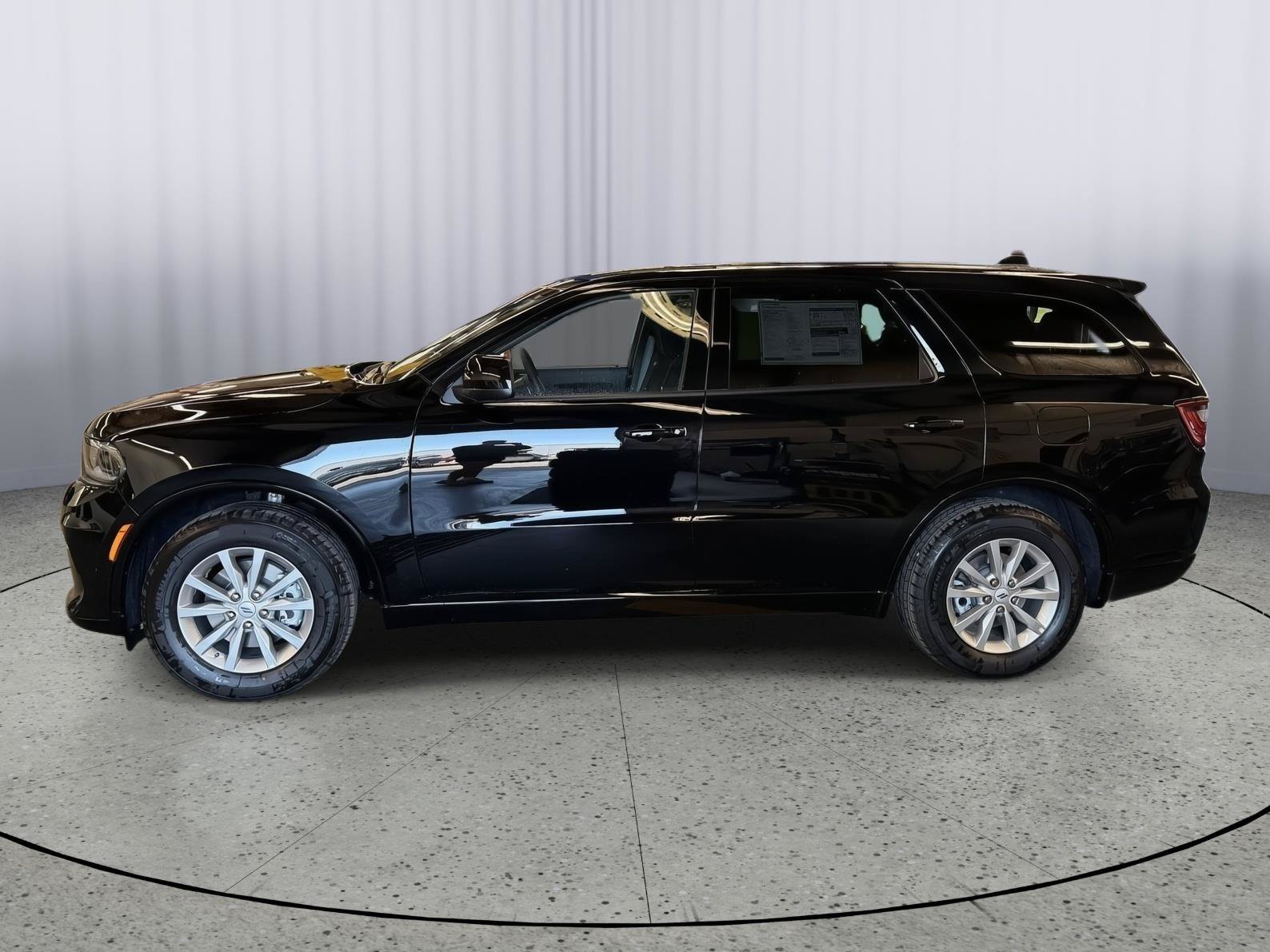 New 2025 Dodge Durango GT w/ Trailer Tow Group IV RWD image 2