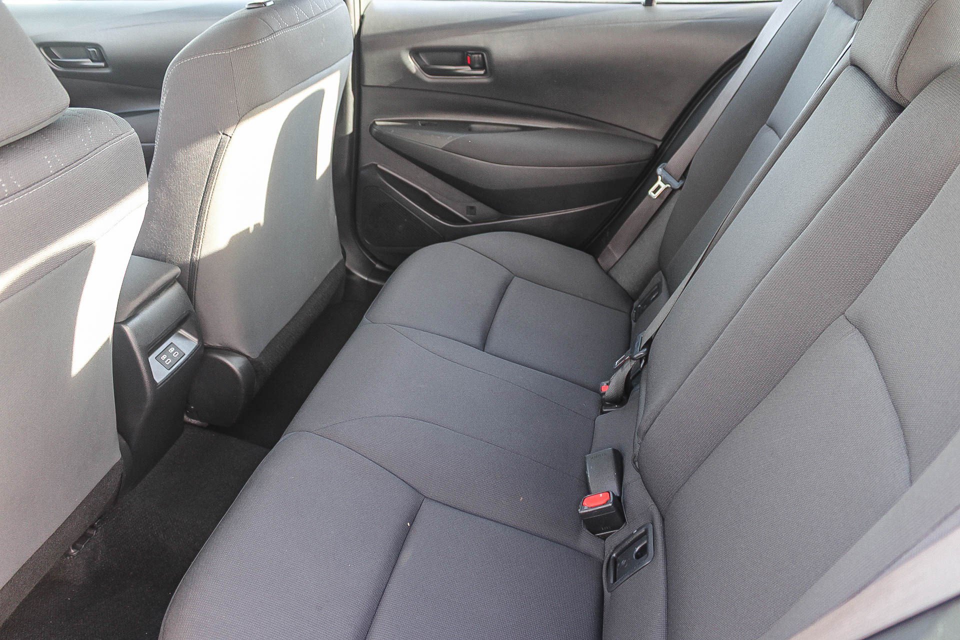 Used 2024 Toyota Corolla LE image 18