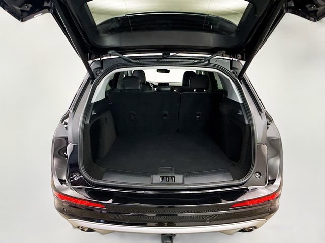 Used 2021 Lincoln Corsair Reserve w/ Equipment Group 201A image 29