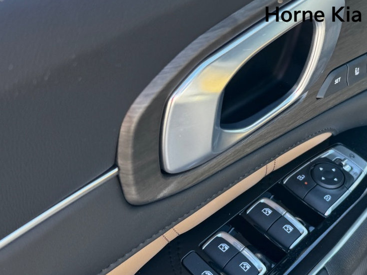 New 2026 Kia Sorento SX Prestige image 11