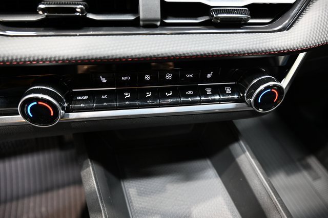 New 2026 Chevrolet Equinox RS w/ LPO, Floor Liner Package image 17