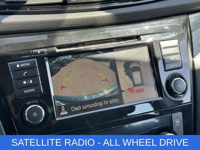 Used 2022 Nissan Rogue Sport SV w/ Technology Package image 4