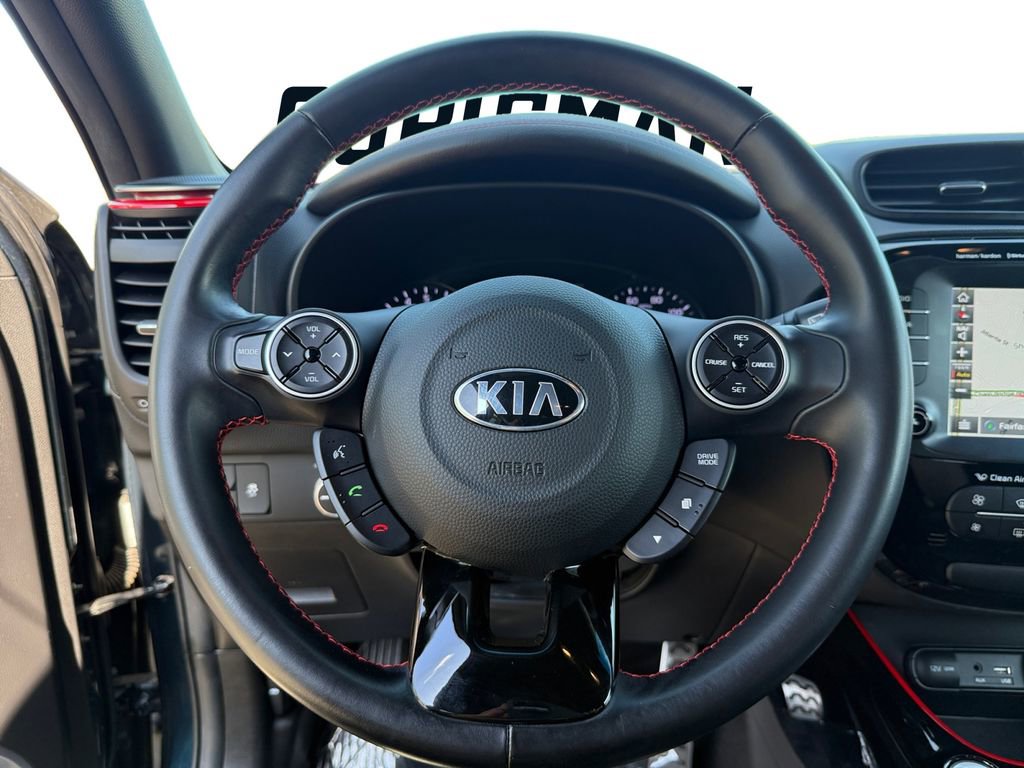 Used 2018 Kia Soul + FWD image 14
