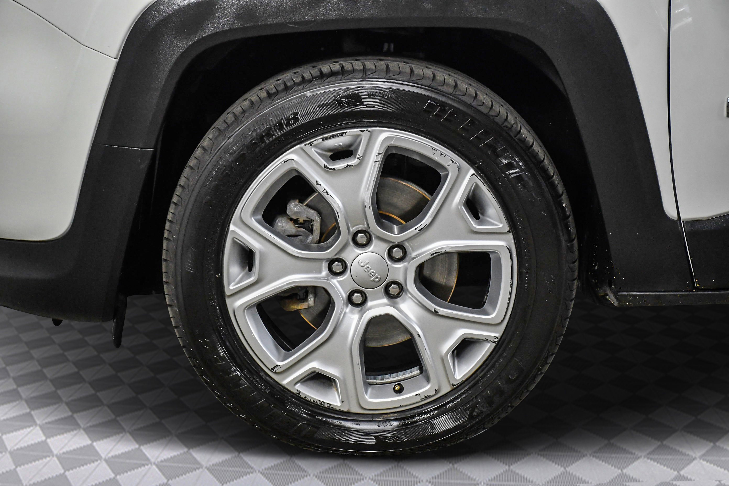 Used 2020 Jeep Renegade Limited image 30