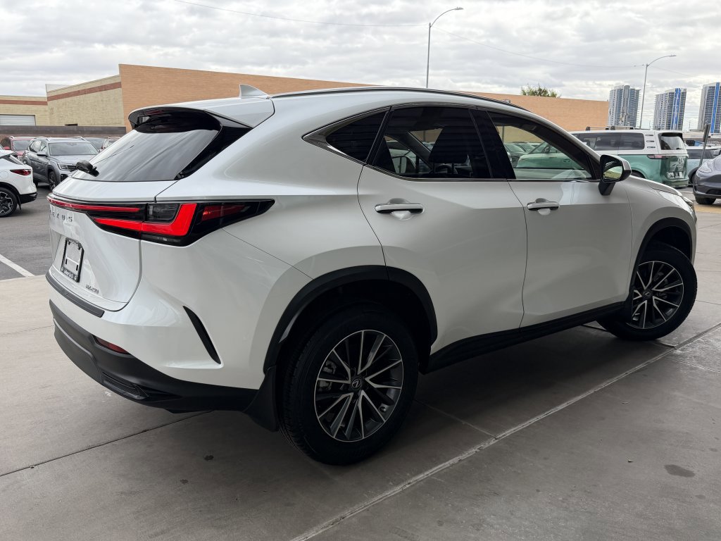Used 2022 Lexus NX 250 FWD w/ Accessory Package 2 image 4