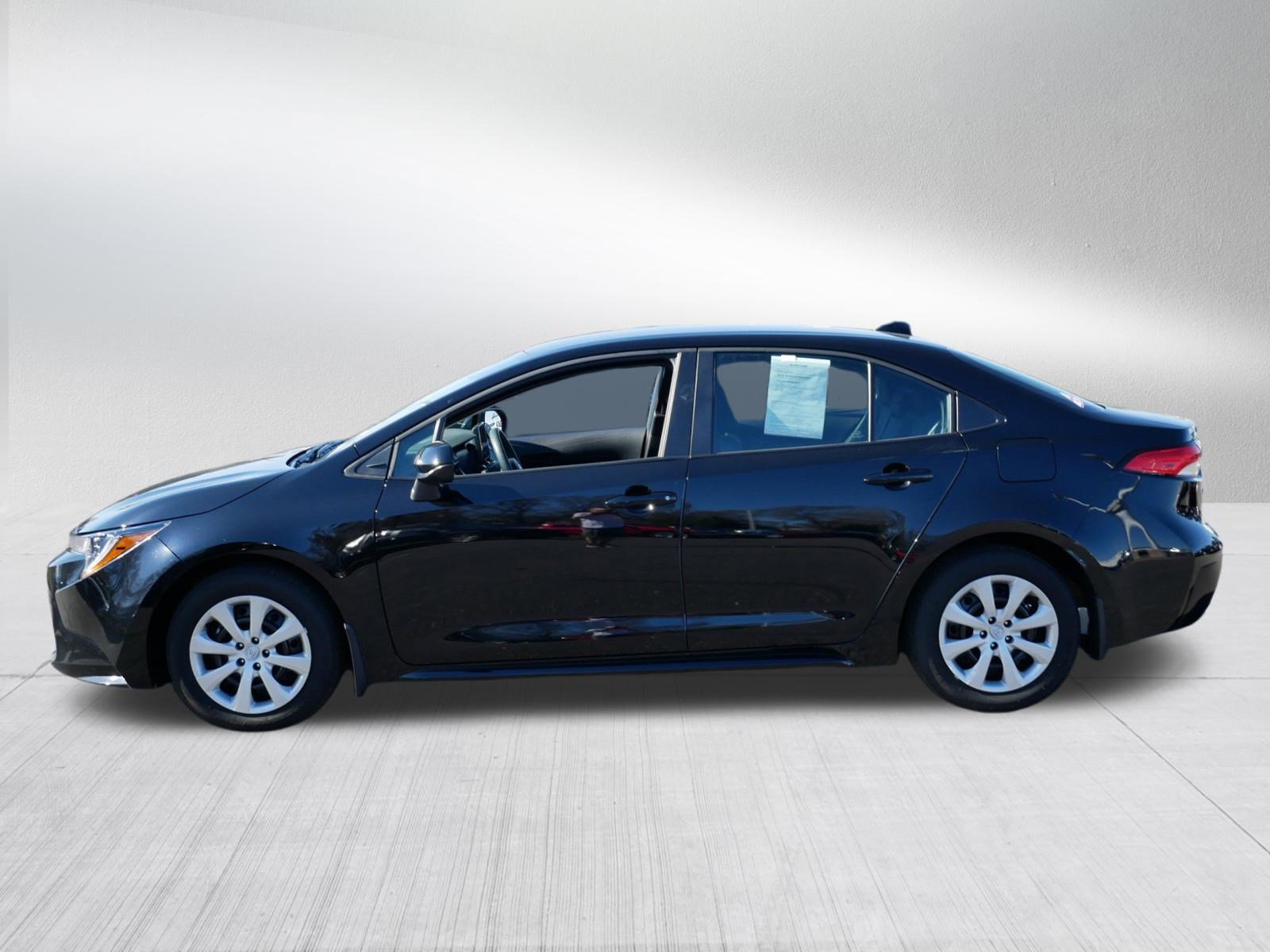 Certified 2023 Toyota Corolla LE FWD image 4