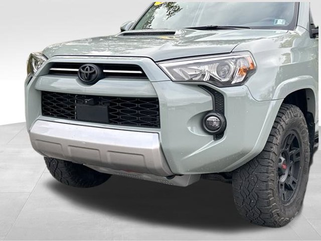 Used 2023 Toyota 4Runner TRD Off-Road Premium w/ Off Road Premium Plus Package AWD/4WD image 10