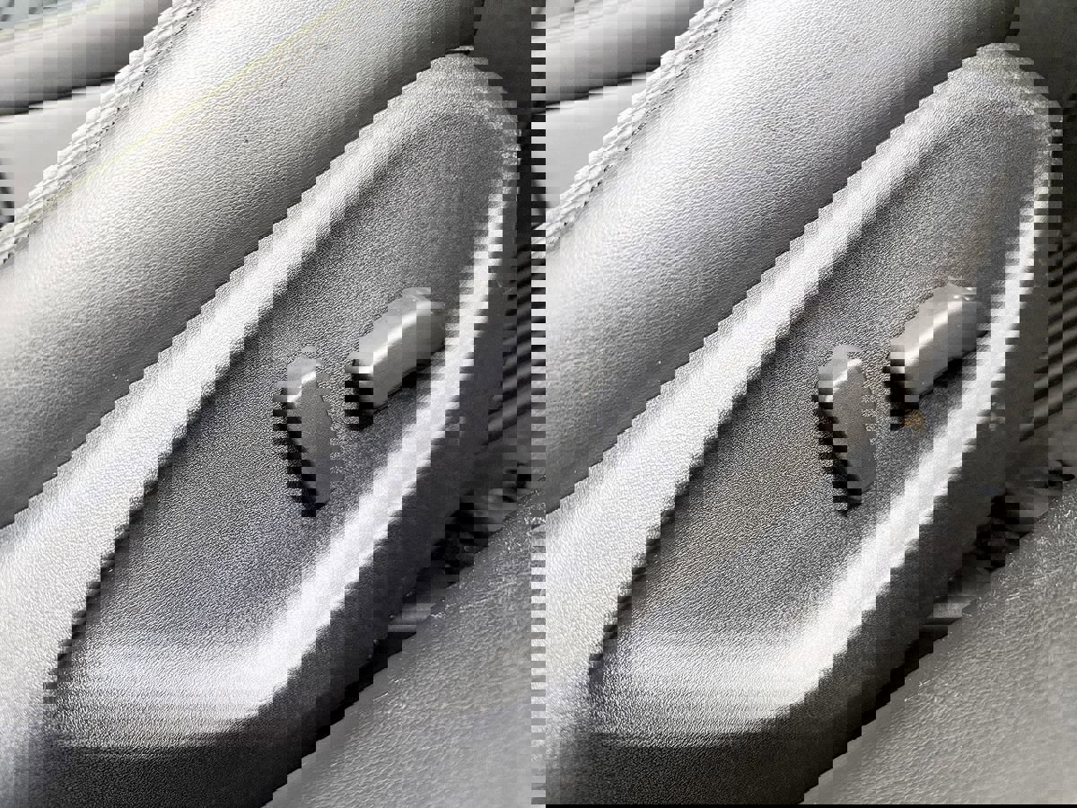 Used 2015 INFINITI Q50 Premium image 37