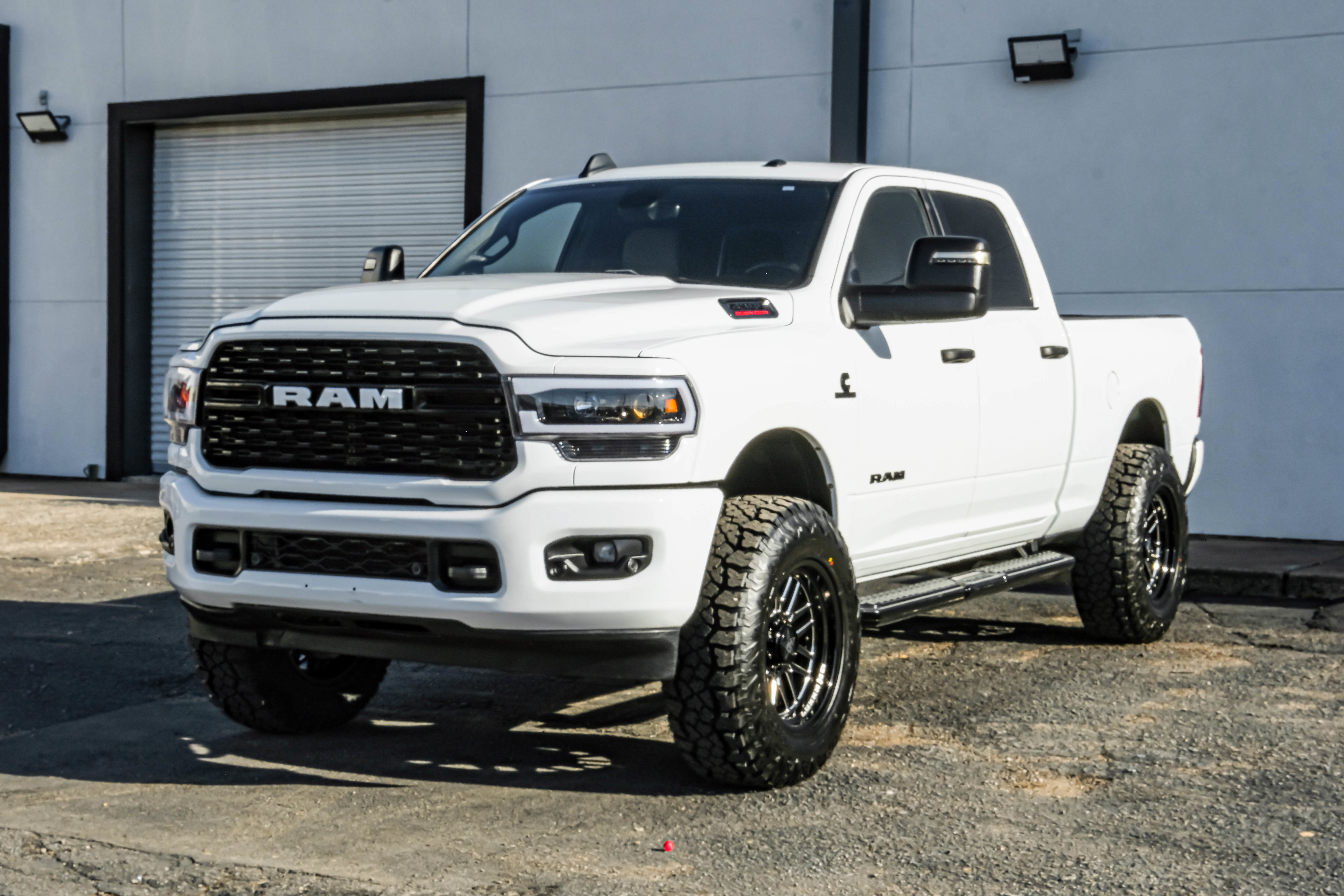 Used 2023 RAM 2500 Big Horn w/ Level 1 Equipment Group AWD/4WD image 1
