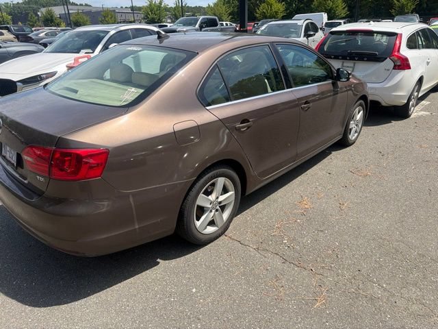 Used 2014 Volkswagen Jetta TDI FWD image 8