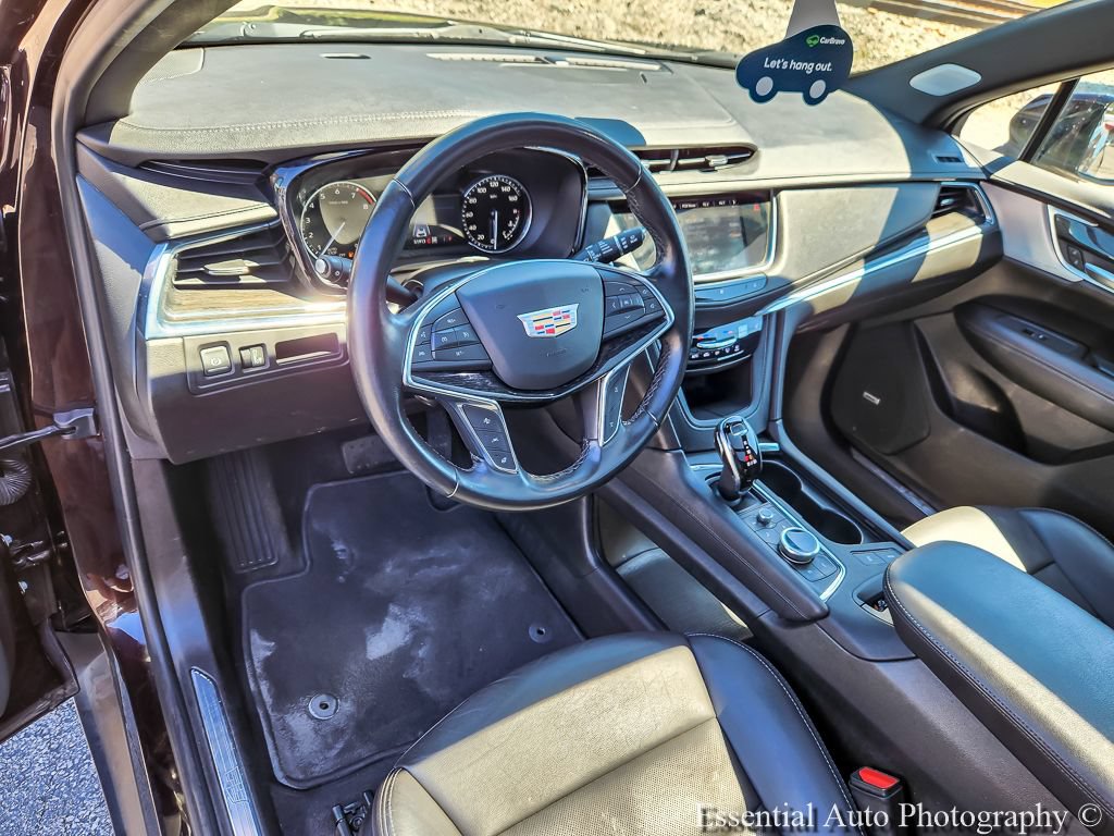 Certified 2021 Cadillac XT5 Premium Luxury AWD/4WD image 8