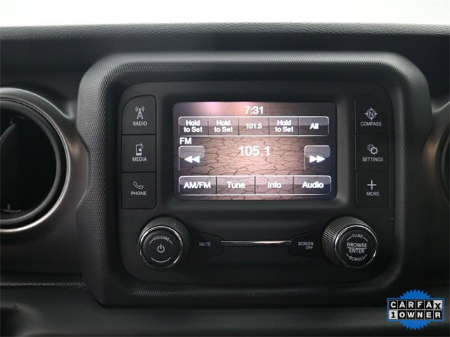 Used 2021 Jeep Gladiator Willys image 16