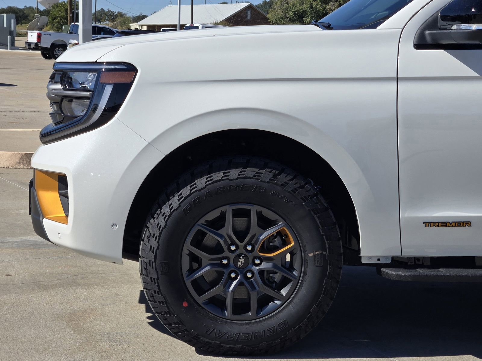 New 2025 Ford Expedition Tremor image 9