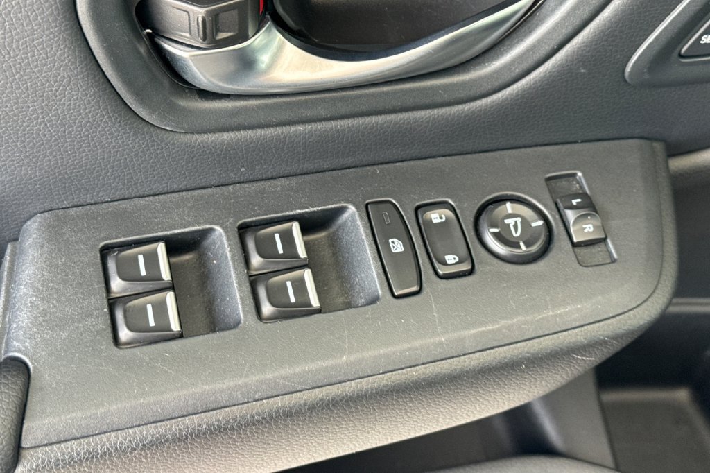 Certified 2023 Honda Pilot EX-L image 15