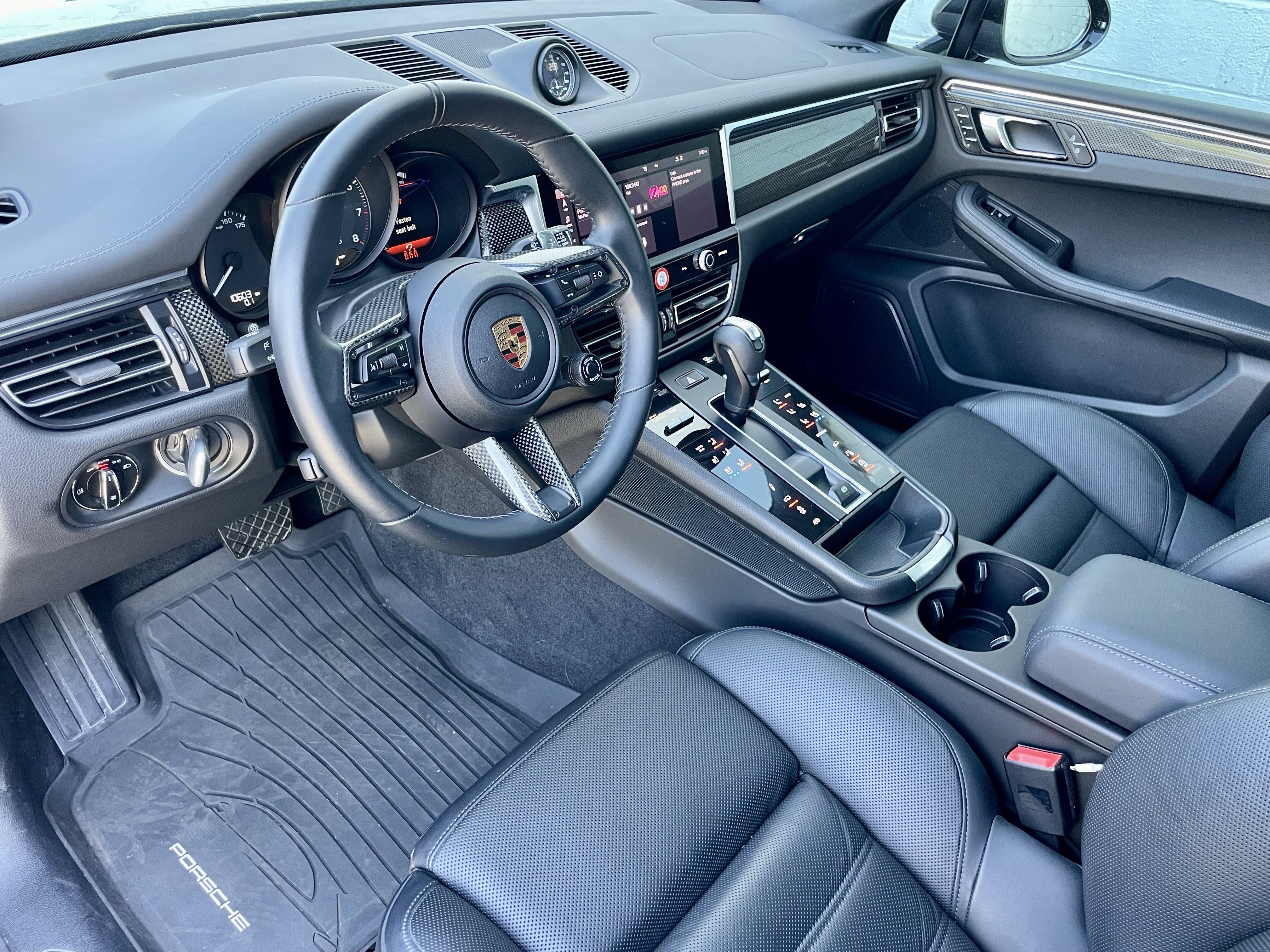 Used 2022 Porsche Macan GTS AWD/4WD image 13
