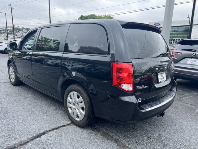 Used 2019 Dodge Grand Caravan SE w/ UConnect Hands-Free Group FWD image 3