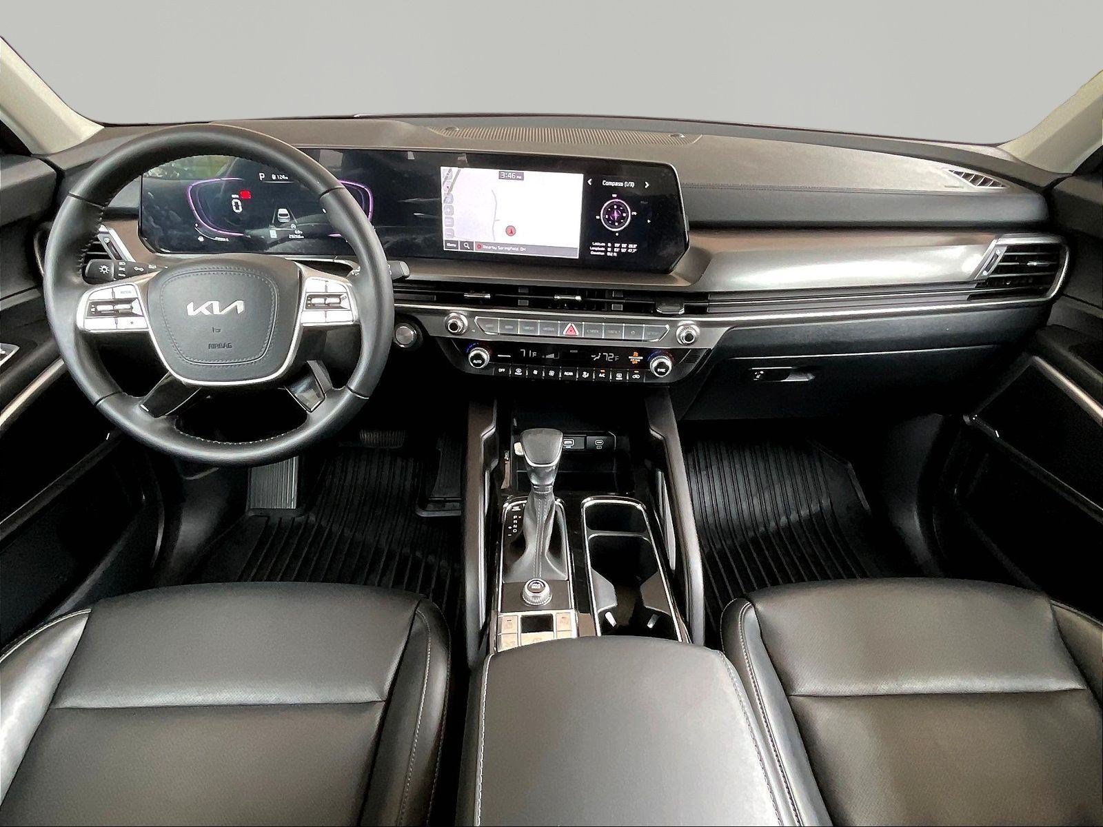 Used 2025 Kia Telluride LX FWD image 7