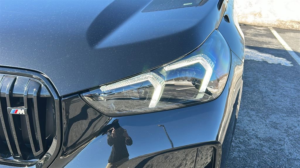 Used 2024 BMW X1 M35i w/ Premium Package image 8