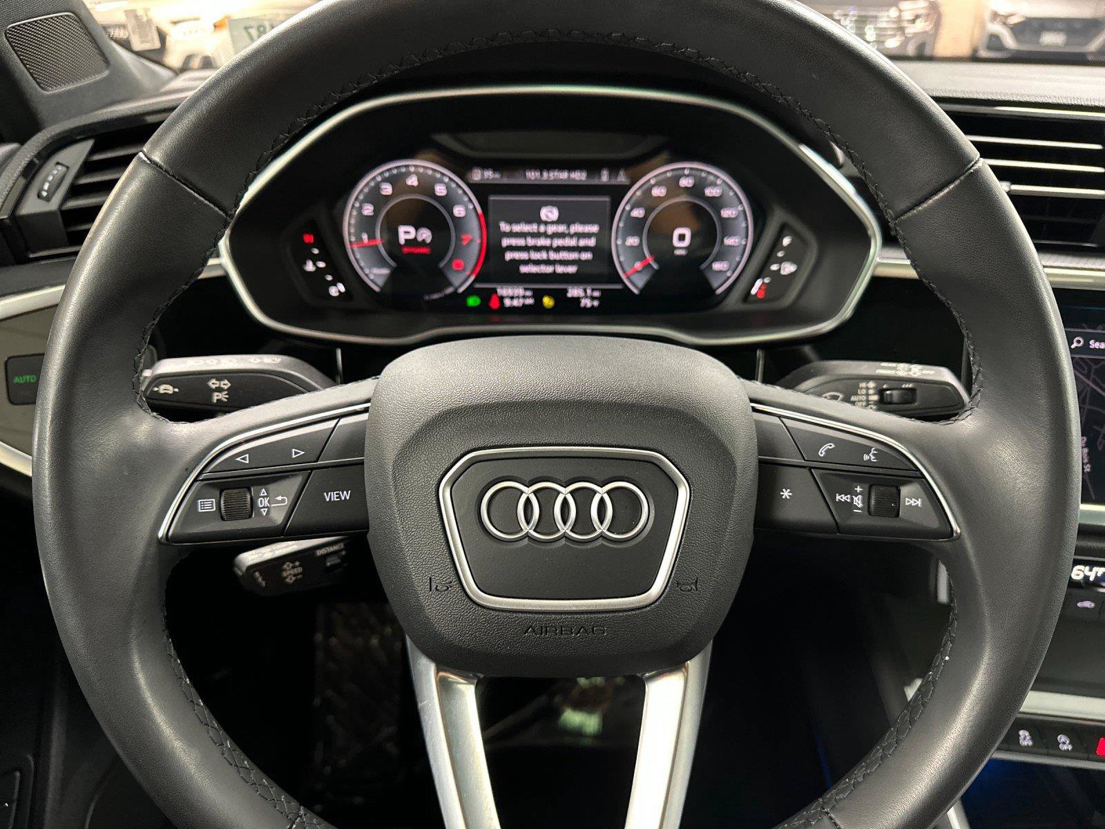 Used 2023 Audi Q3 2.0T Premium Plus w/ Premium Plus Package AWD/4WD image 27