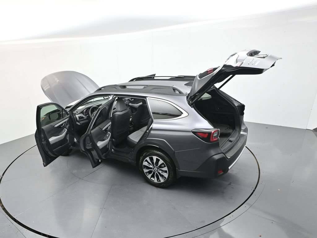 Used 2025 Subaru Outback Limited AWD/4WD image 37