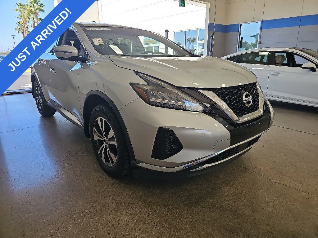 Used 2020 Nissan Murano S FWD image 2