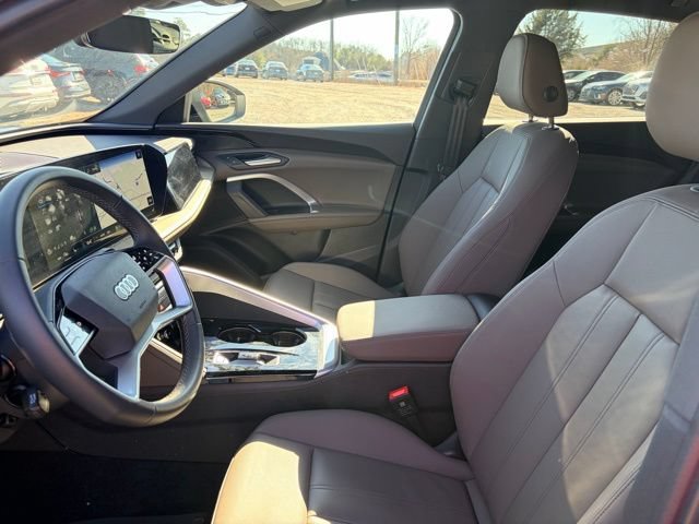 Certified 2025 Audi Q5 Premium w/ Convenience Package AWD/4WD image 6