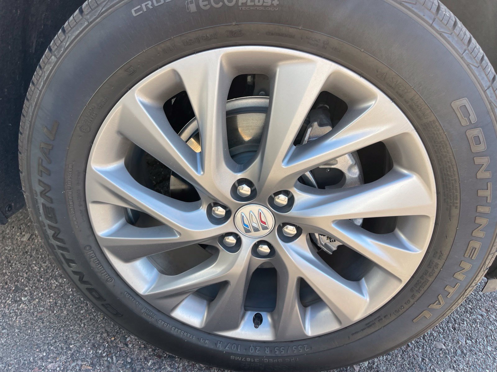 Used 2025 Buick Enclave Preferred FWD image 4