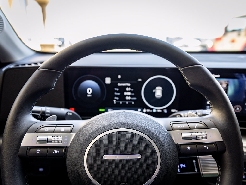New 2025 Hyundai Kona SEL FWD image 18