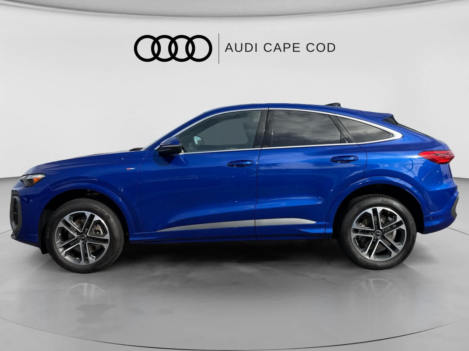 Used 2025 Audi Q5 Premium Plus AWD/4WD image 4