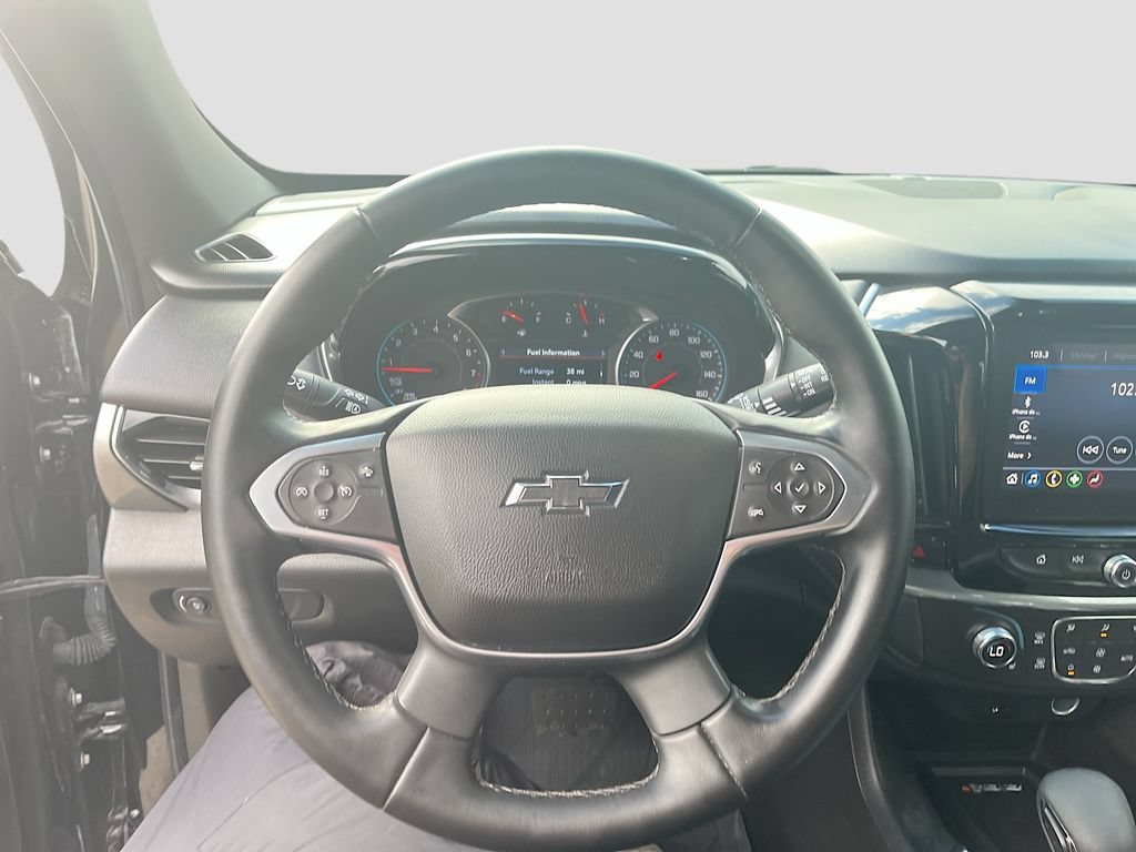 Used 2023 Chevrolet Traverse LT FWD image 11