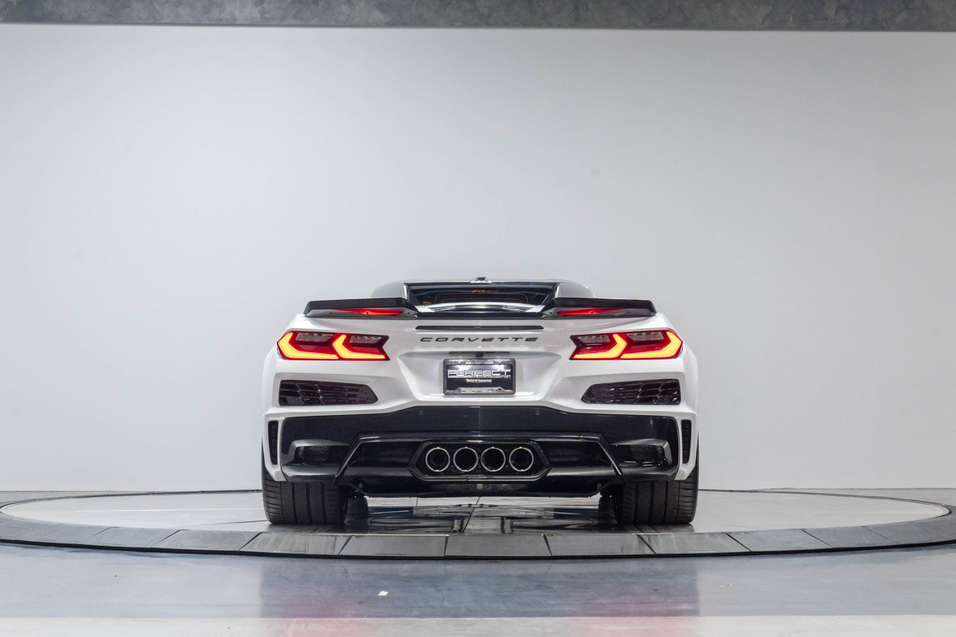 Used 2023 Chevrolet Corvette Z06 RWD image 60